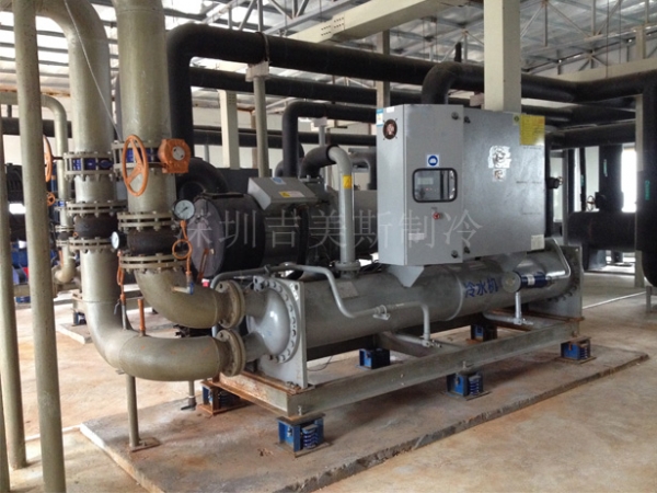 冷水機(jī)壓縮機(jī)發(fā)現(xiàn)潮車(chē)應(yīng)如何處置？